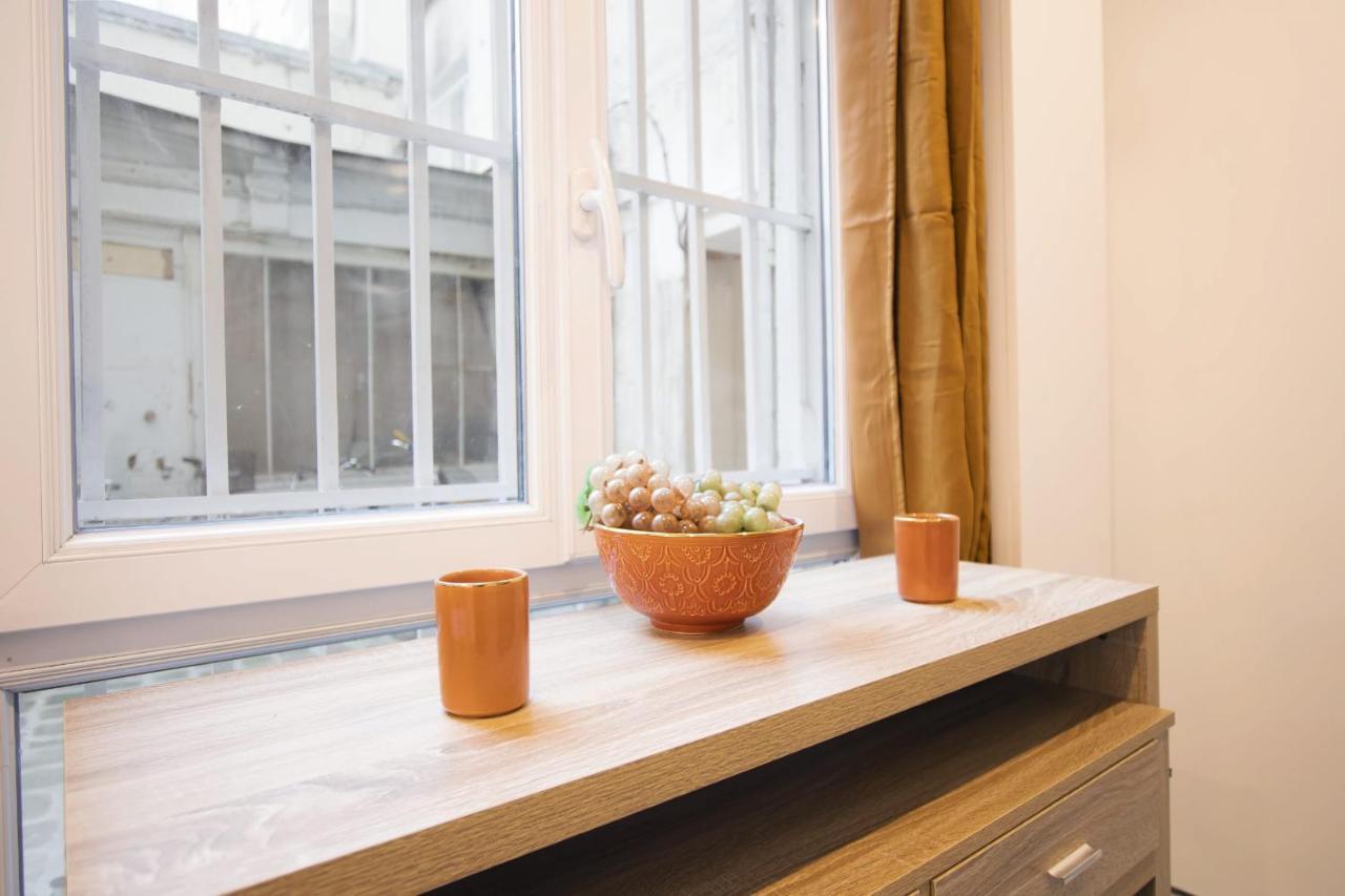 Guestready - Studio With Jacuzzi In The 10 Th Lejlighed Paris Eksteriør billede